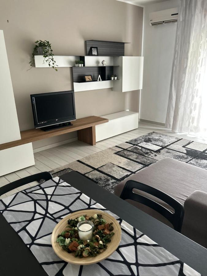 La Dimora Di Enea Apartment Brindisi Luaran gambar